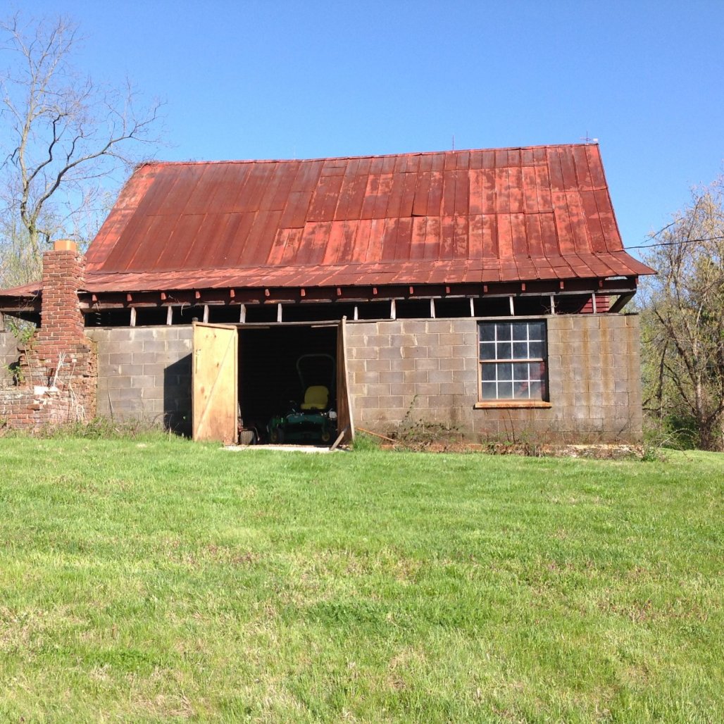 Barn 3.jpg