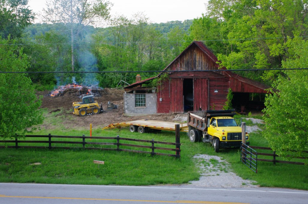 Barn Fire 2010 033.jpg