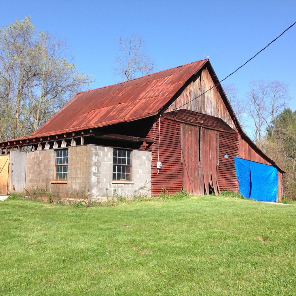 Barn 4.jpg