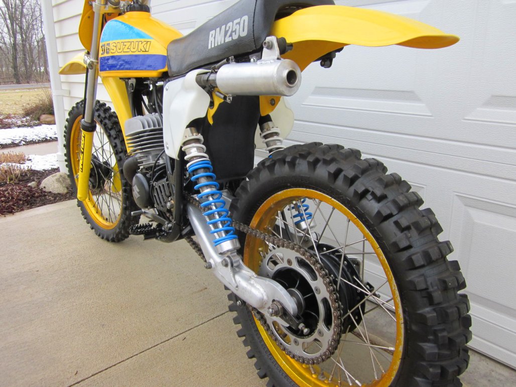 1978RM250C2-02.JPG