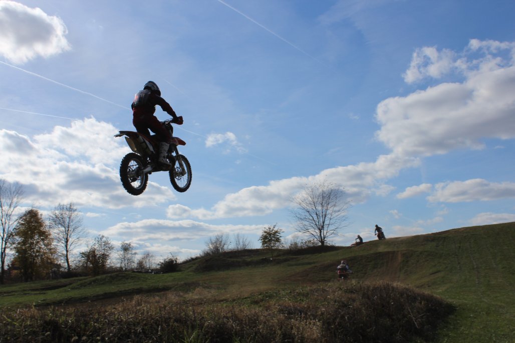 blue sky table top 10262013.JPG